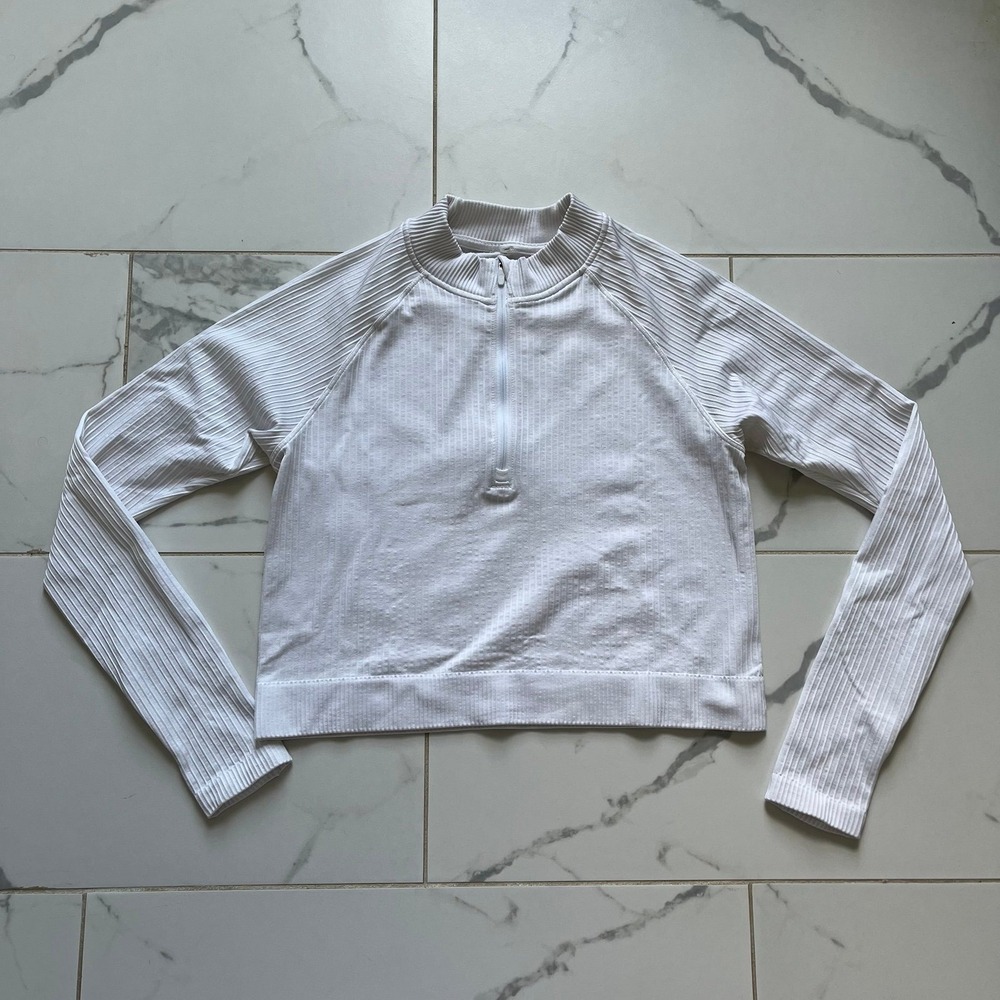 lululemon athletica Rest Less Cropped Half Zip Rib White color sz